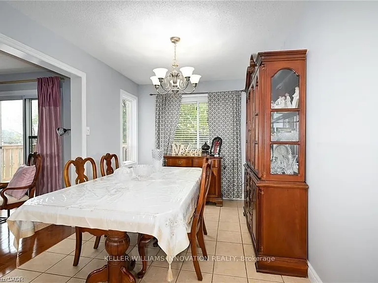 8 Buss Ct — Photo 9