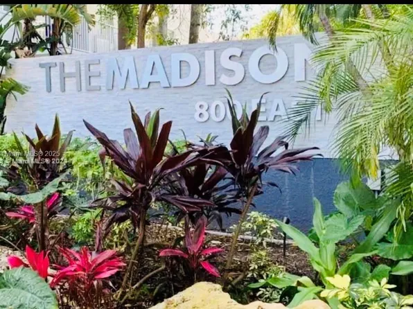 800 N Miami Ave #1107, Miami, FL 33136
