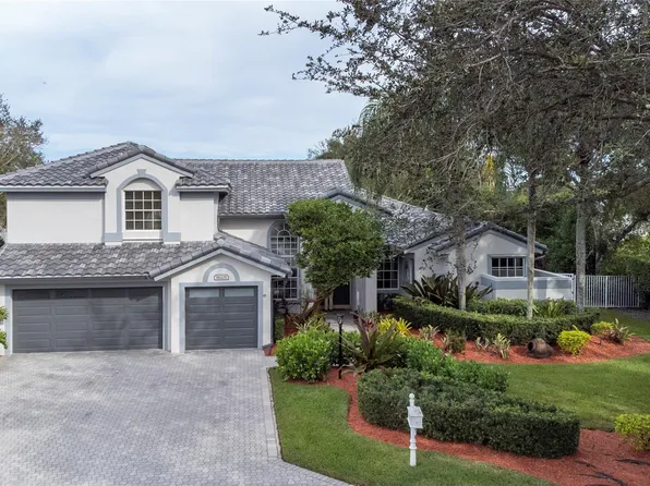 16201 Owasco Circle, Davie, FL 33331
