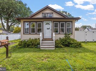 232 Watson Ave, Hamilton, NJ 08610