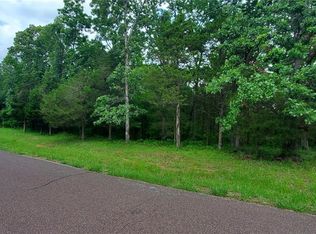 970 Honeyridge Rd, Catawissa, MO 63015