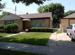 1924 Orchard St, Des Plaines, IL 60018