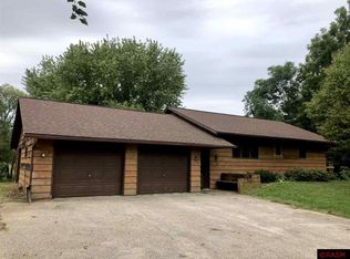 51480 Southridge Ln, Waterville, MN 56096