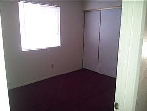 4th image of 637 N 12th St APT A