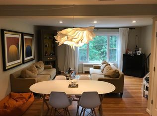 2925 Hickory St, Alexandria, VA 22305