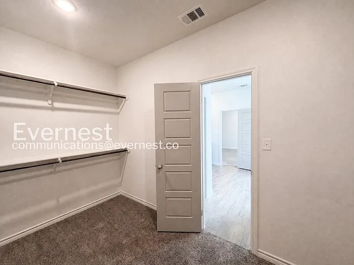 8511 Glade Dr — Photo 8
