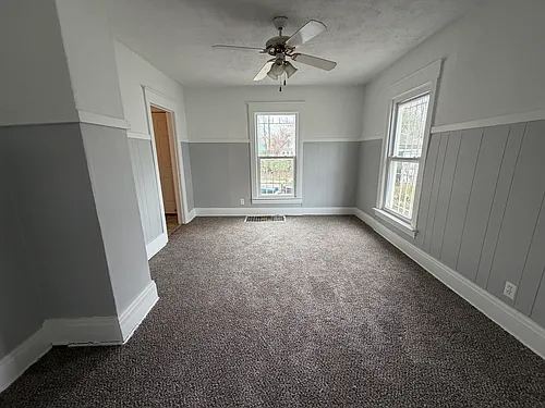2023 Ferris Ave Photo 1