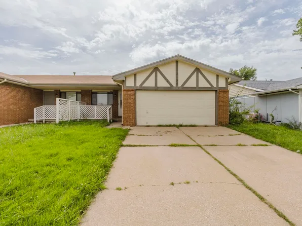3159 S Bunker Hl, Wichita, KS 67210