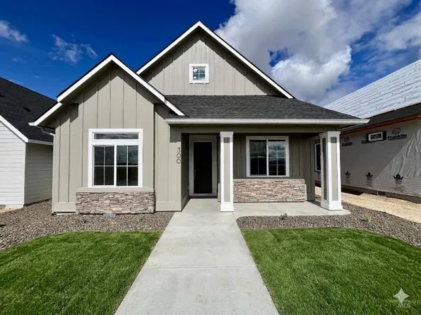 300 E Mayfield Springs Blvd, Boise, ID