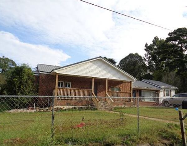 2nd image of 15458 Brackner Dr