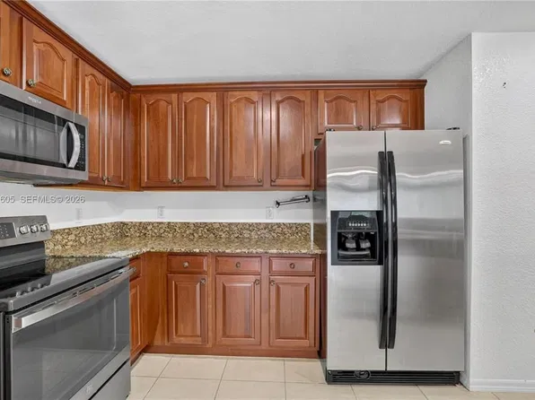 8968 Lancaster St #8968, Fort Lauderdale, FL 33321