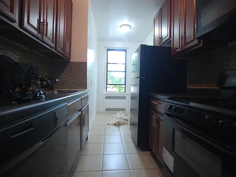772 E 80th St #2 — Photo 10