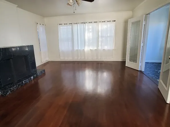 1322 S Bronson Ave, Los Angeles, CA 90019