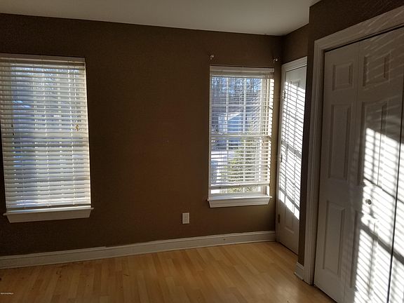 5th image of 4113 A Brook Creek Ln