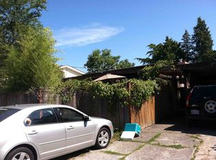 10636 Sand Point Way NE, Seattle, WA 98125