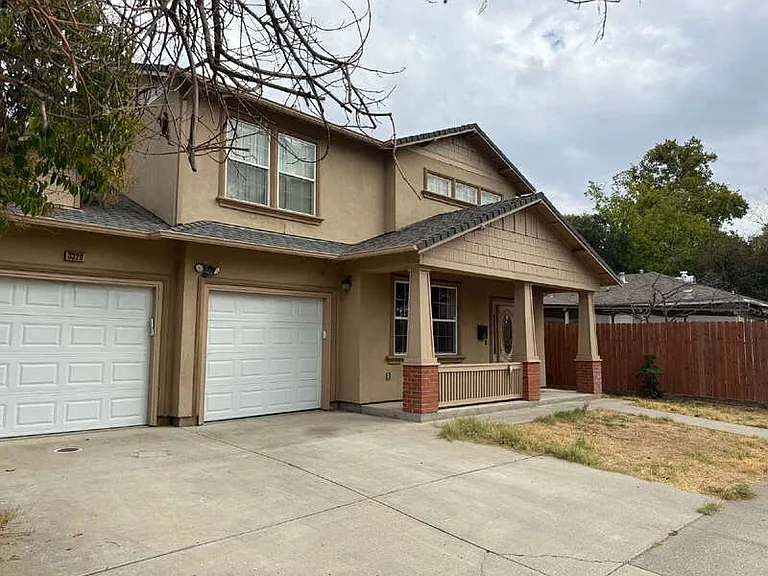 3329 San Jose Way — Photo 2