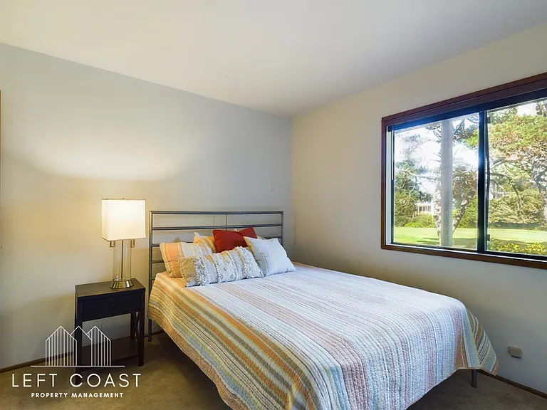 132 Salishan Dr — Photo 80