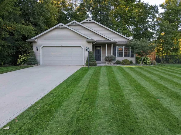 4113 Tyler Ln, Goshen, IN 46526