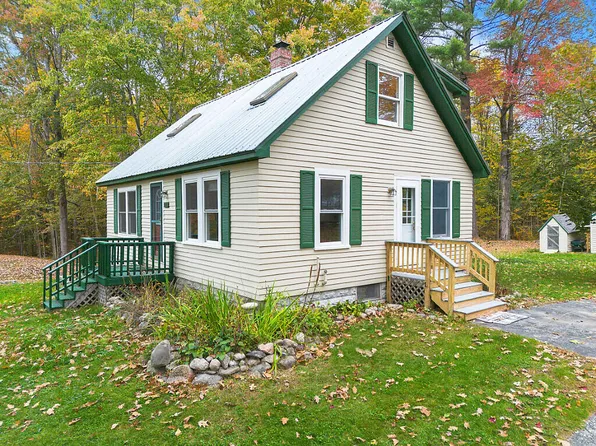 1278 Naples Road, Harrison, ME 04040