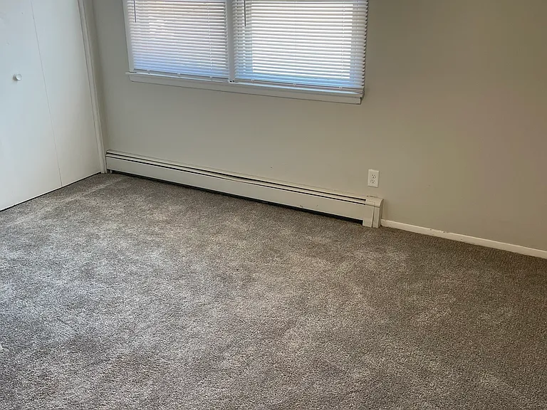 410 N Clinton St #6 — Photo 8