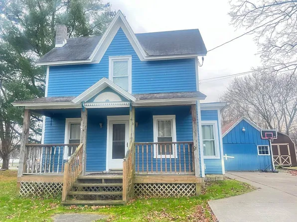 56 Pitney St, Sayre, PA 18840