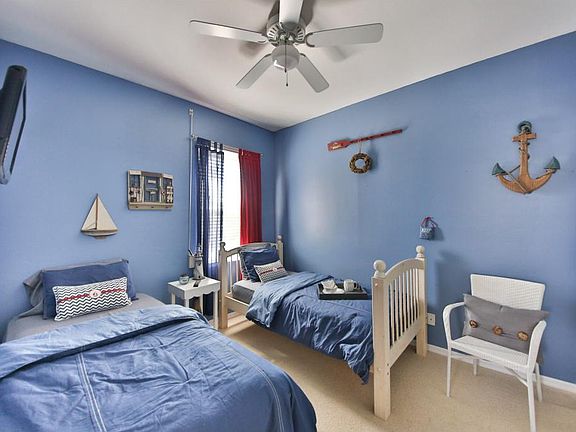 2nd image of 494 Tallwood St Unit 504