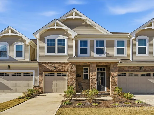 7034 Levelcross Ln, Charlotte, NC 28269