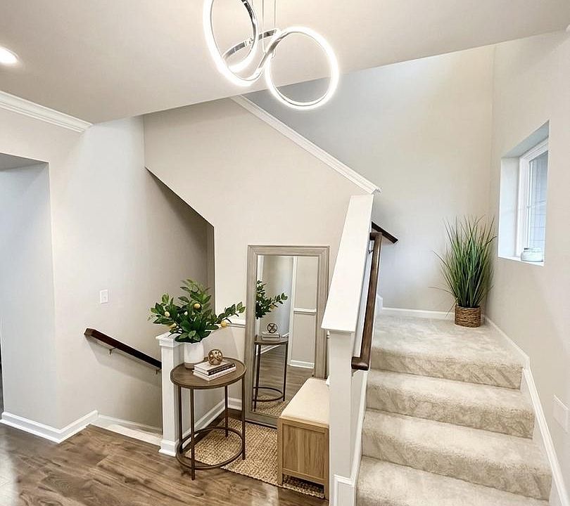 813 Mildenhall Ct, Purcellville, VA 20132 | MLS #VALO2121372 | Zillow