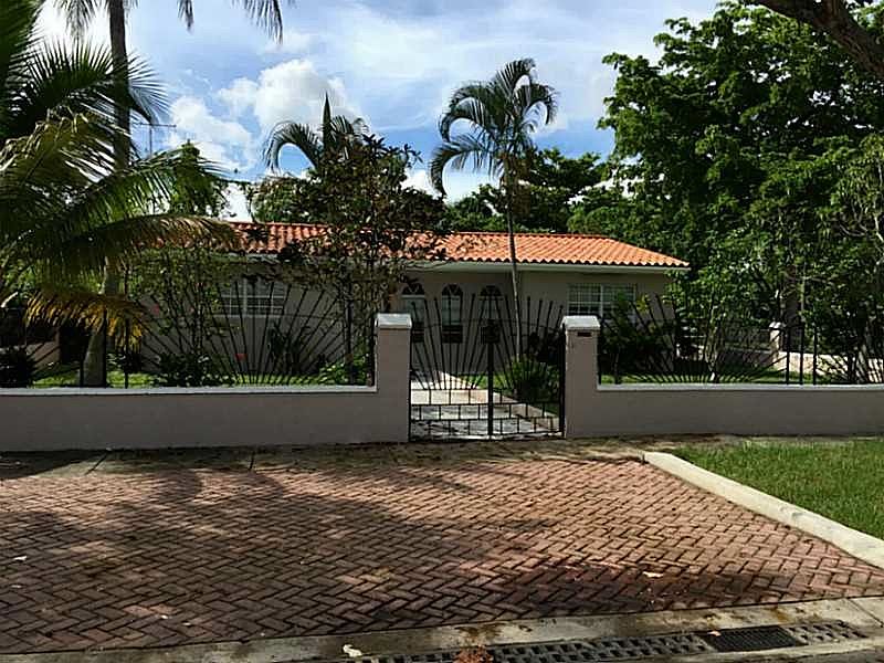 1st image of 1080 NW 131st St