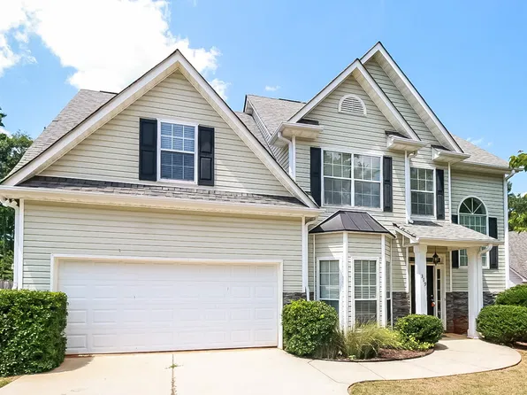 319 Freeman Forest Dr, Newnan, GA 30265