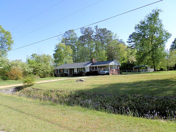 5th image of 159 Poinsettia Dr