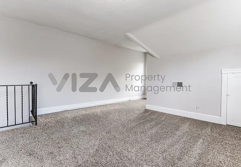 721 Hunter St #2 — Photo 15