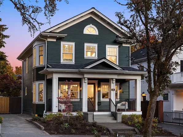 206 32nd Avenue, Seattle, WA 98122
