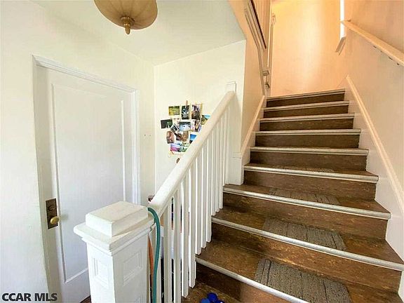 3rd image of 121 E Curtin St