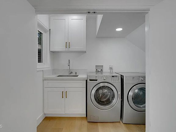 5th image of 444 Somerset Pl