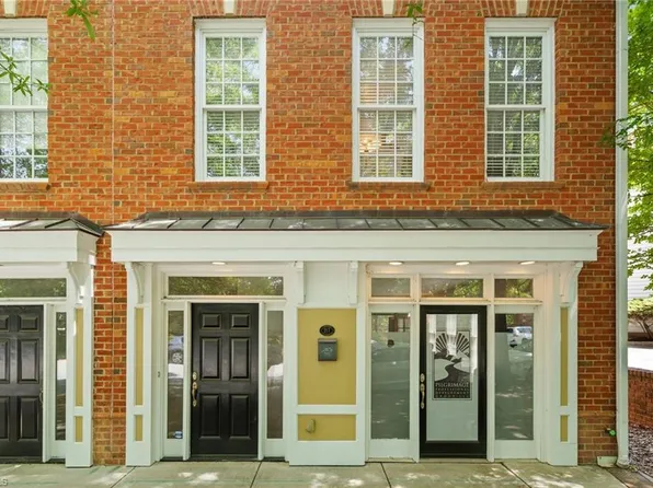217 E Lewis St, Greensboro, NC 27406