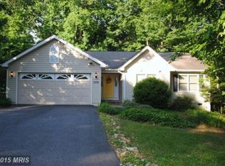 529 Mount Pleasant Dr, Locust Grove, VA 22508