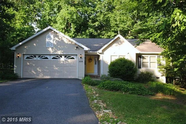 529 Mount Pleasant Dr photo 1