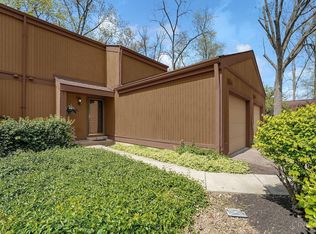 554 Maple Ln, Mason, OH 45040