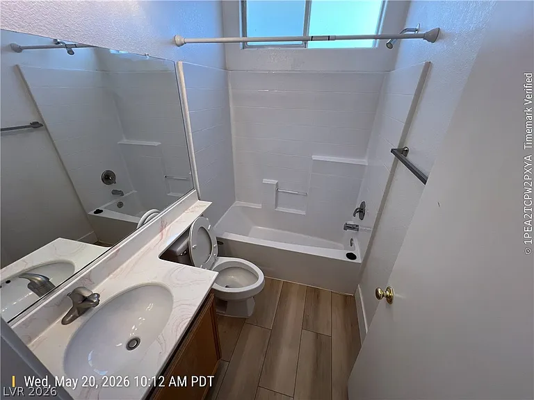 8027 Sapphire Cove Ave — Photo 14