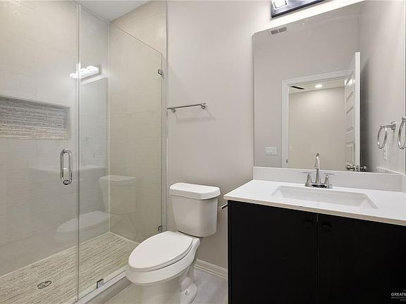 3rd image of 196 Farrell Rd #2