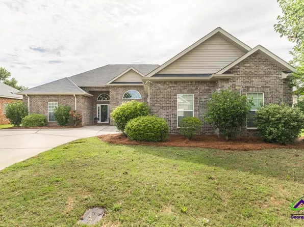 109 Burnt Hickory Ct, Warner Robins, GA 31088