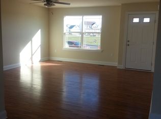 388 Northdown Dr, Dover, DE 19904