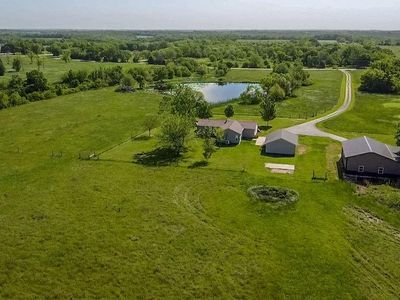 38686 Jingo Rd, La Cygne, KS, 66040