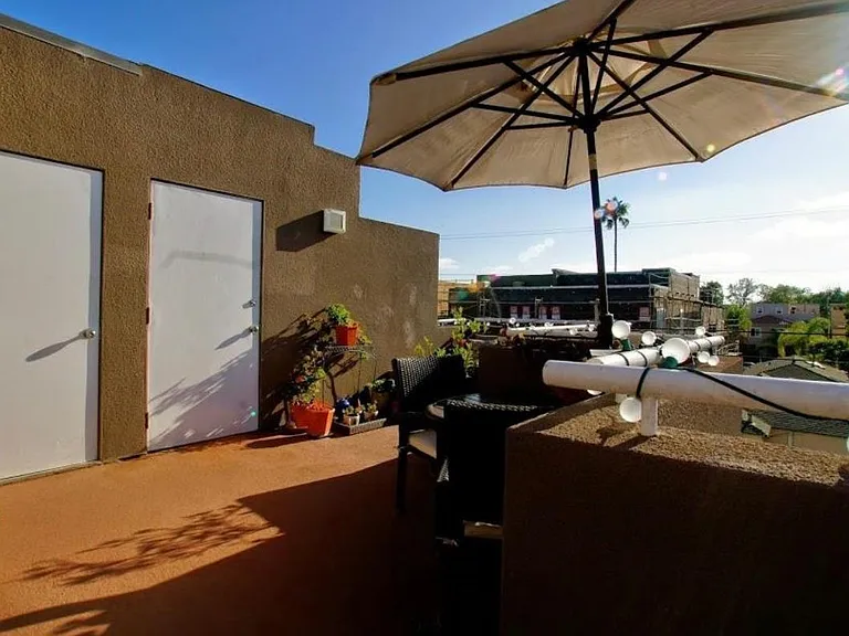 3958 Honeycutt St — Photo 21
