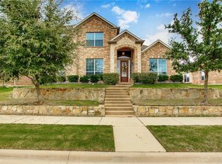540 Glacier St, Desoto, TX 75115