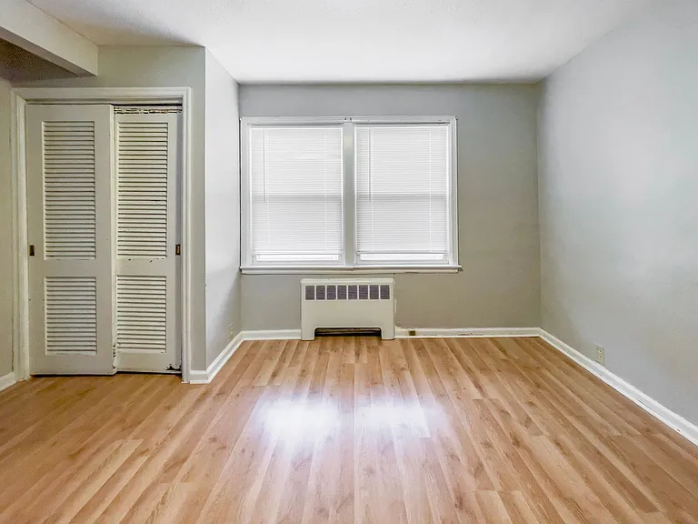 1518 W Main St #4 — Photo 7