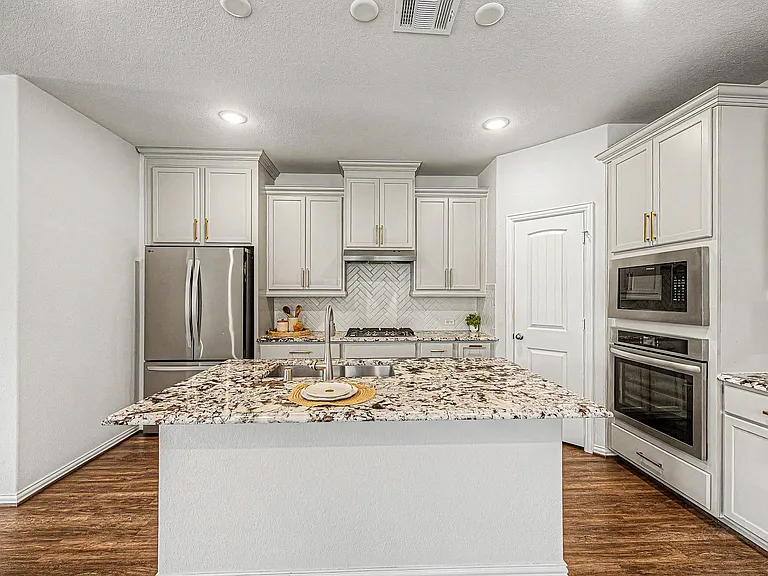 209 Cambria Green Ln — Photo 12