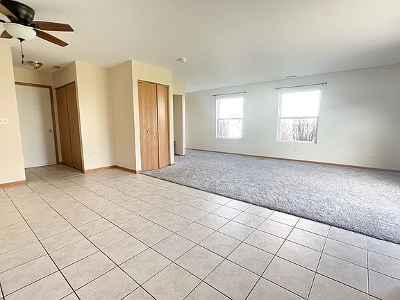 4th image of 25239 Shannon Dr #25239
