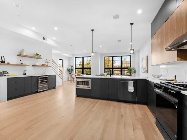 165 Delaware Avenue image 5 of 17